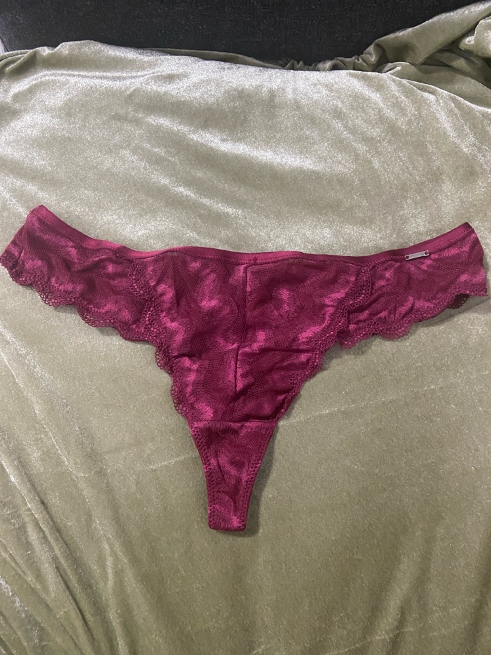 La Vie En Rose Burgundy Lace Thong Panty